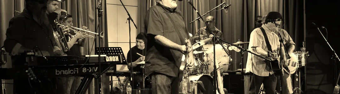 Los Lobos