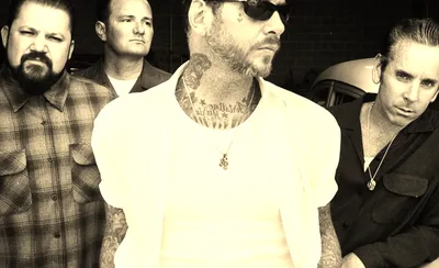 Social Distortion