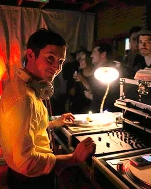 Wooden Wisdom Chicago